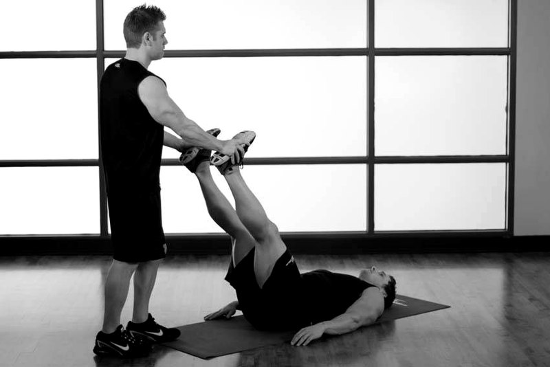 Adductor/Groin — start position demonstration photo