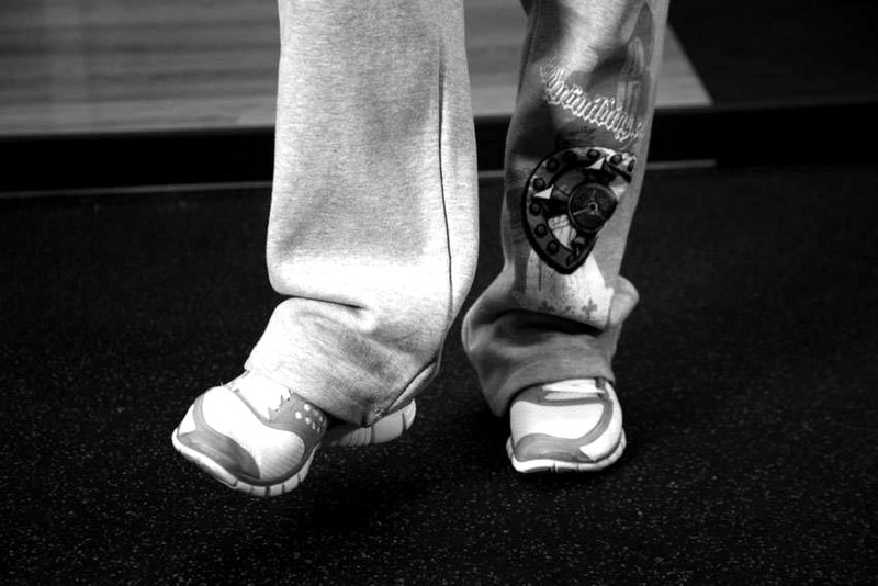 Ankle Circles — end position demonstration photo