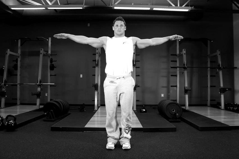 Arm Circles — start position demonstration photo