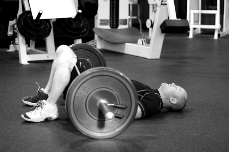 Barbell Glute Bridge — start position demonstration photo