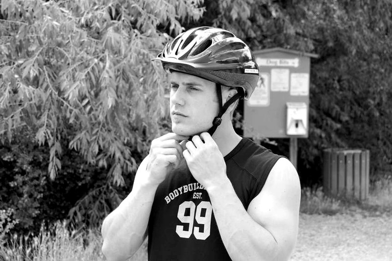 Bicycling — start position demonstration photo