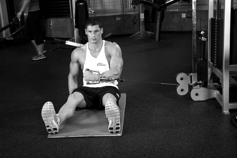 Cable Internal Rotation — end position demonstration photo