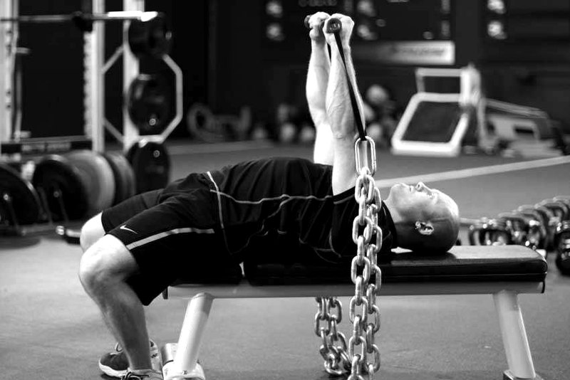 Chain Press — end position demonstration photo