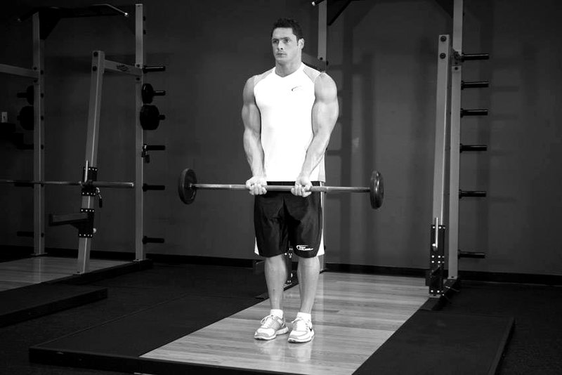 Close-Grip Standing Barbell Curl — start position demonstration photo