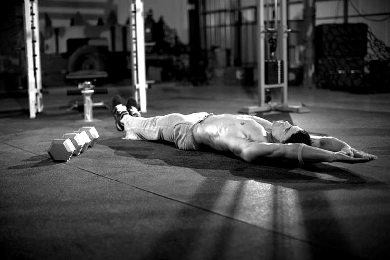 Cocoons — start position demonstration photo