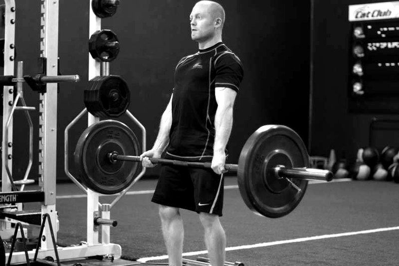 Deficit Deadlift — end position demonstration photo