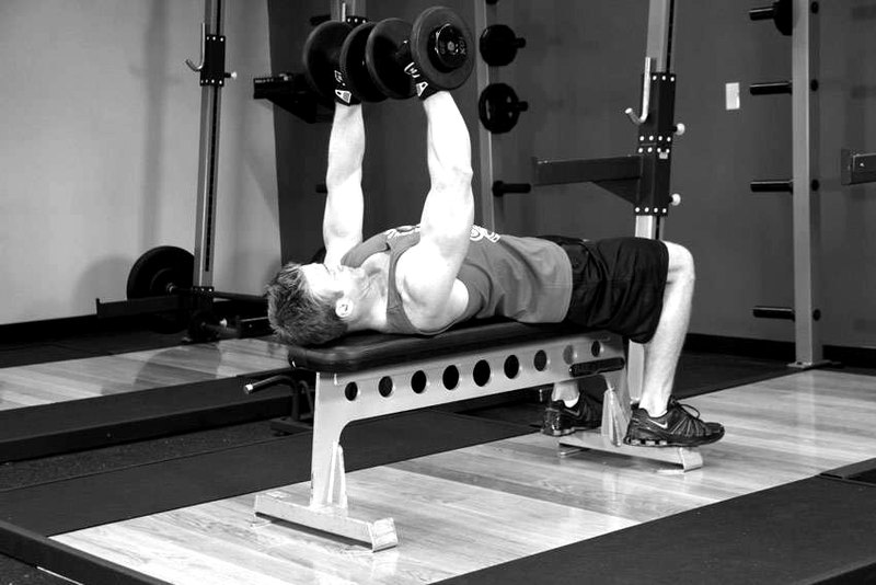 Dumbbell Bench Press — end position demonstration photo