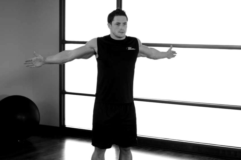 Dynamic Chest Stretch — end position demonstration photo