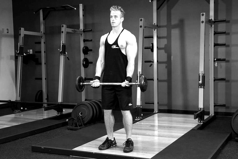 EZ-Bar Curl — start position demonstration photo