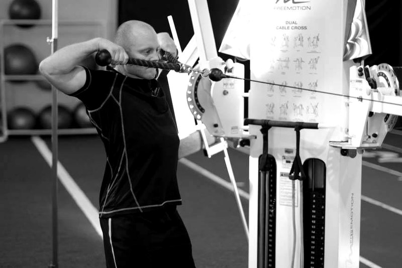 Face Pull — end position demonstration photo
