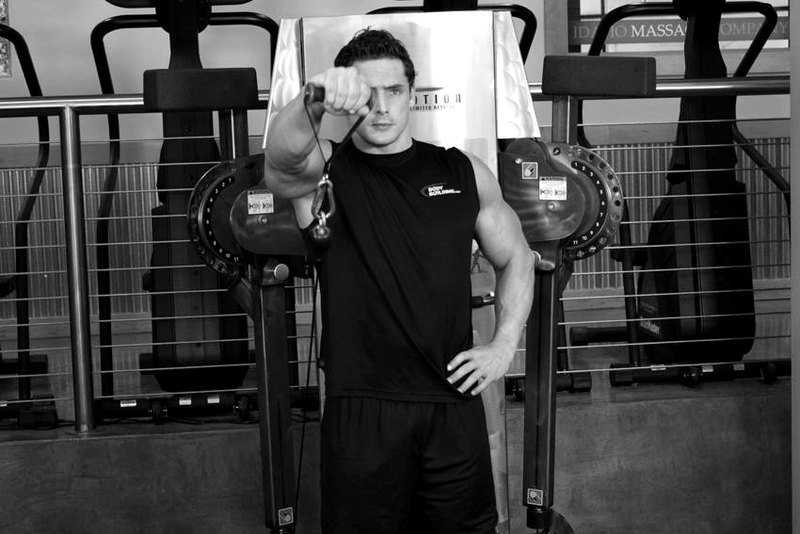 Front Cable Raise — end position demonstration photo