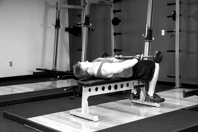 Front Raise And Pullover — start position demonstration photo