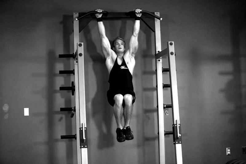 Hanging Pike — start position demonstration photo