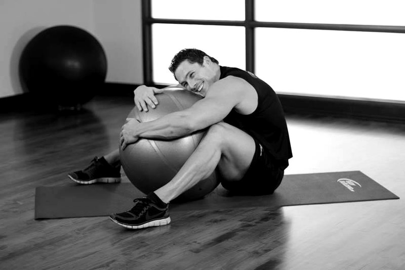 Hug A Ball — end position demonstration photo
