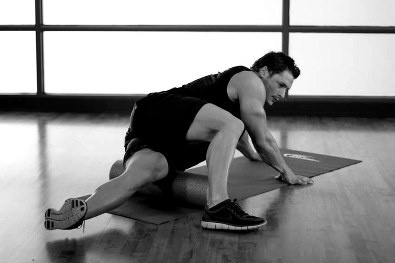 Iliotibial Tract-SMR — end position demonstration photo
