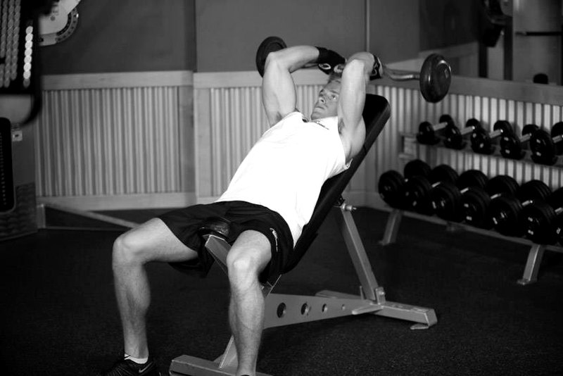 Incline Barbell Triceps Extension — start position demonstration photo
