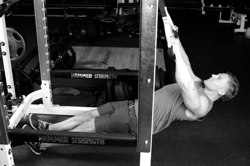 Inverted Row with Straps — start position demonstration photo