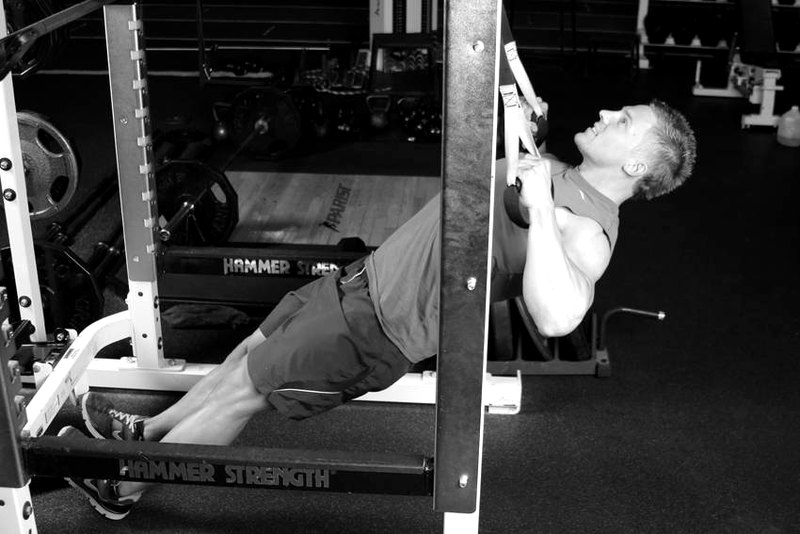Inverted Row with Straps — end position demonstration photo