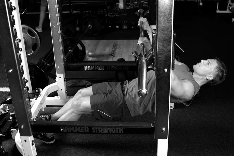 Inverted Row — start position demonstration photo