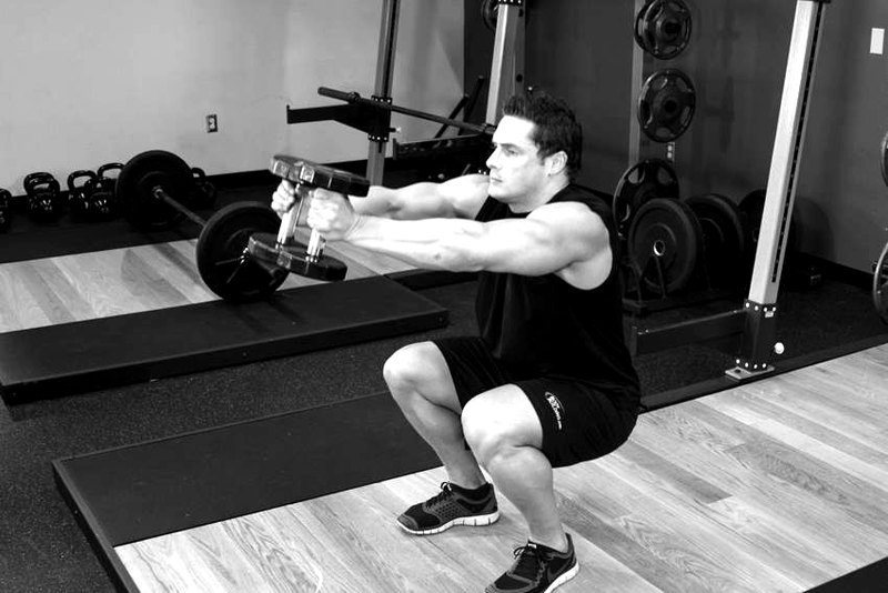 Iron Cross — start position demonstration photo