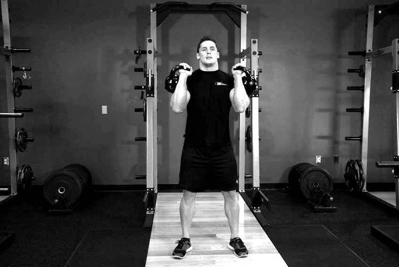 Kettlebell Thruster — start position demonstration photo