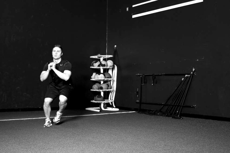 Lateral Bound — end position demonstration photo