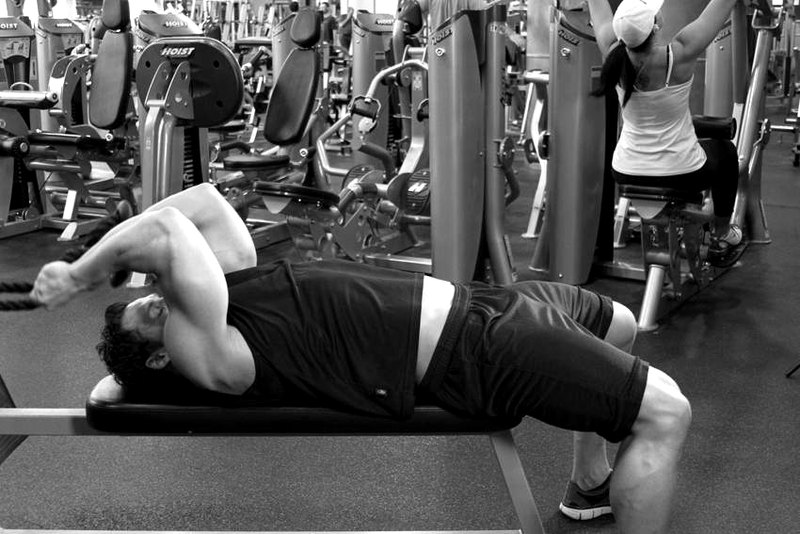 Low Cable Triceps Extension — start position demonstration photo