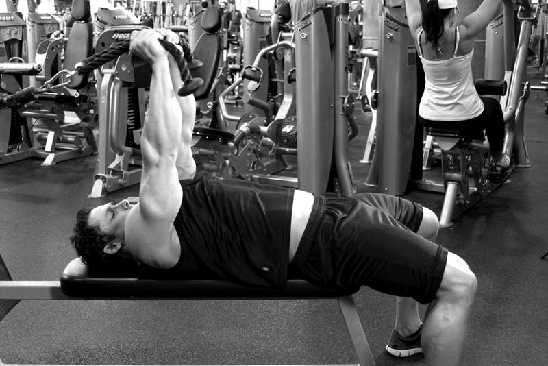 Low Cable Triceps Extension — end position demonstration photo