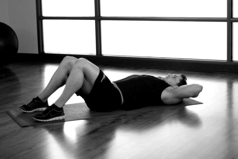 One Knee To Chest — start position demonstration photo
