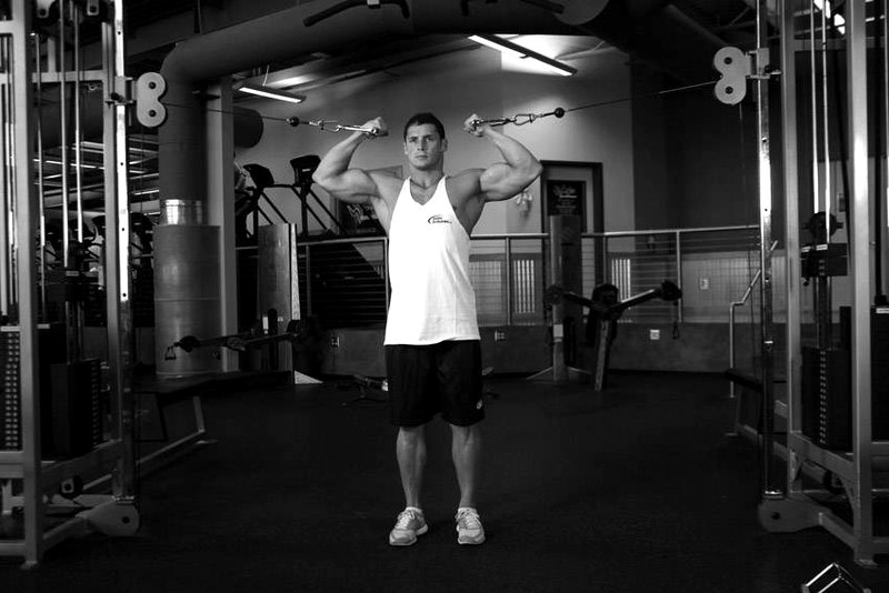 Overhead Cable Curl — end position demonstration photo