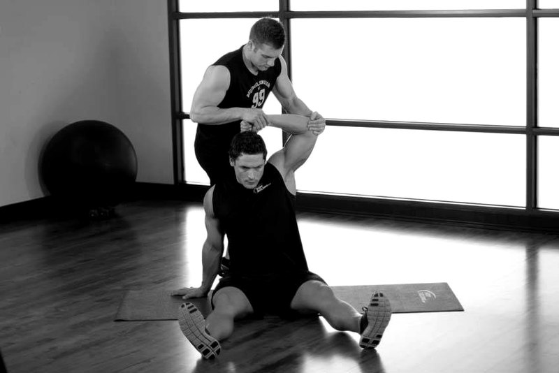 Overhead Lat — start position demonstration photo