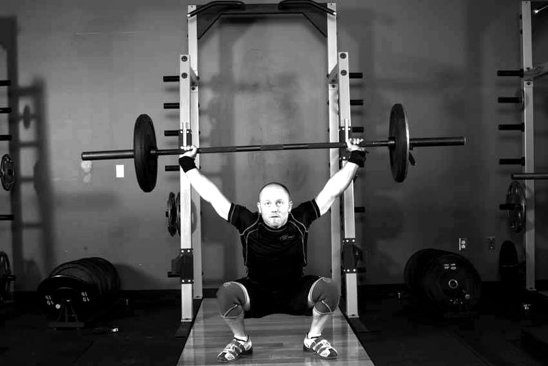 Overhead Squat — end position demonstration photo