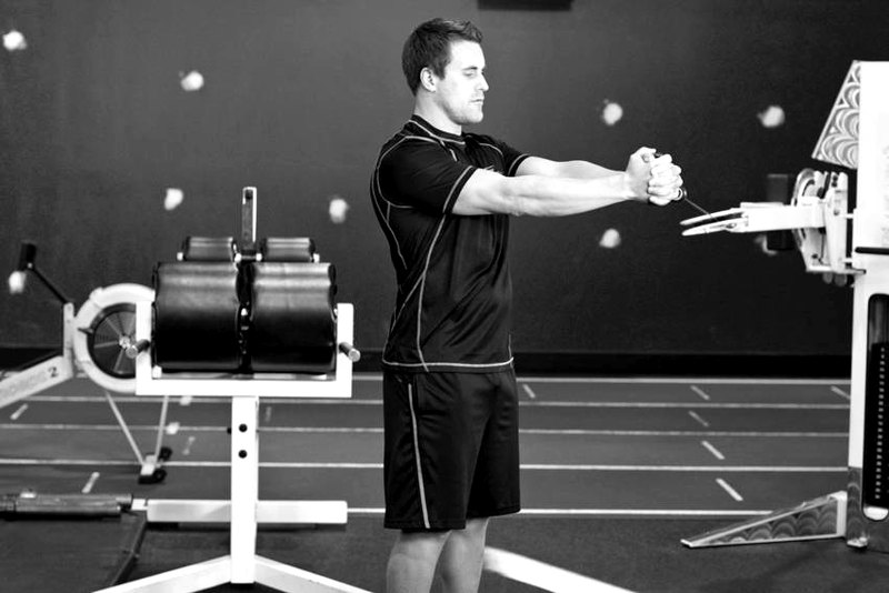 Pallof Press With Rotation — end position demonstration photo