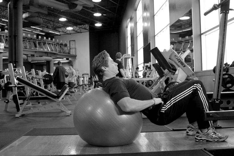 Physioball Hip Bridge — start position demonstration photo