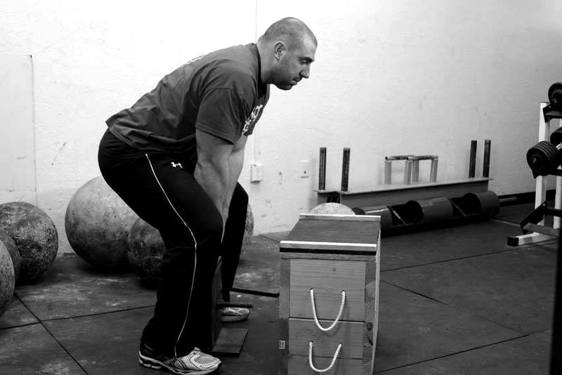 Power Stairs — start position demonstration photo