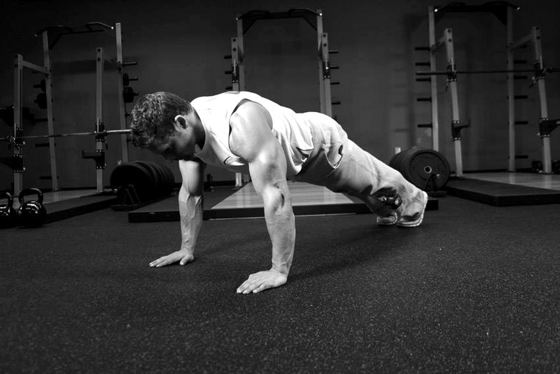 Push-Up — start position demonstration photo