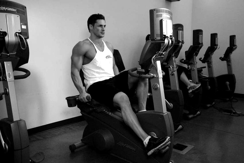 Recumbent Bike — start position demonstration photo