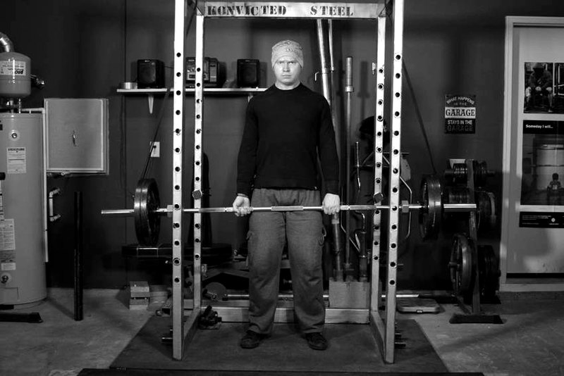 Reverse Band Deadlift — end position demonstration photo