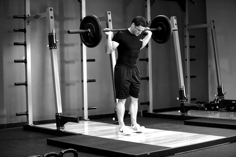 Rocking Standing Calf Raise — start position demonstration photo