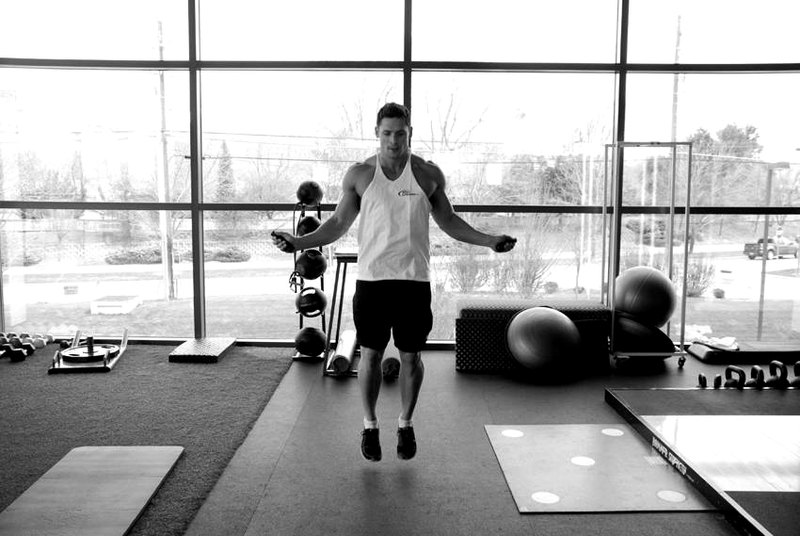 Rope Jumping — end position demonstration photo