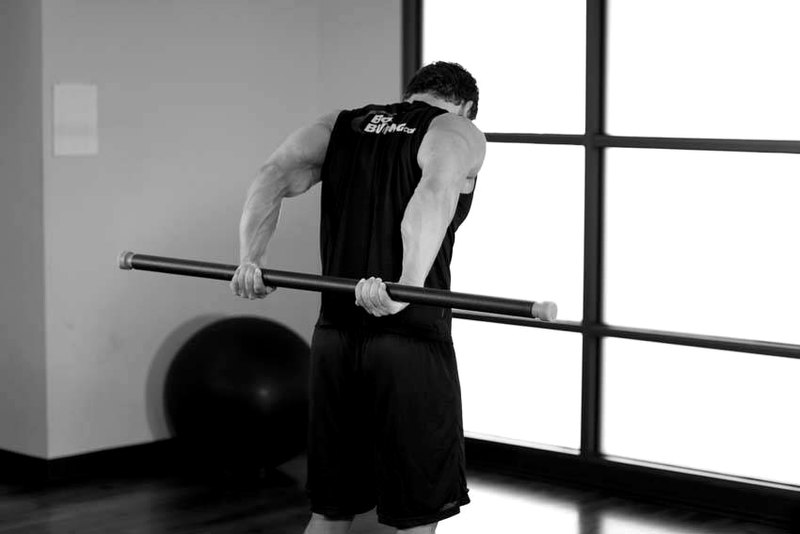 Round The World Shoulder Stretch — end position demonstration photo