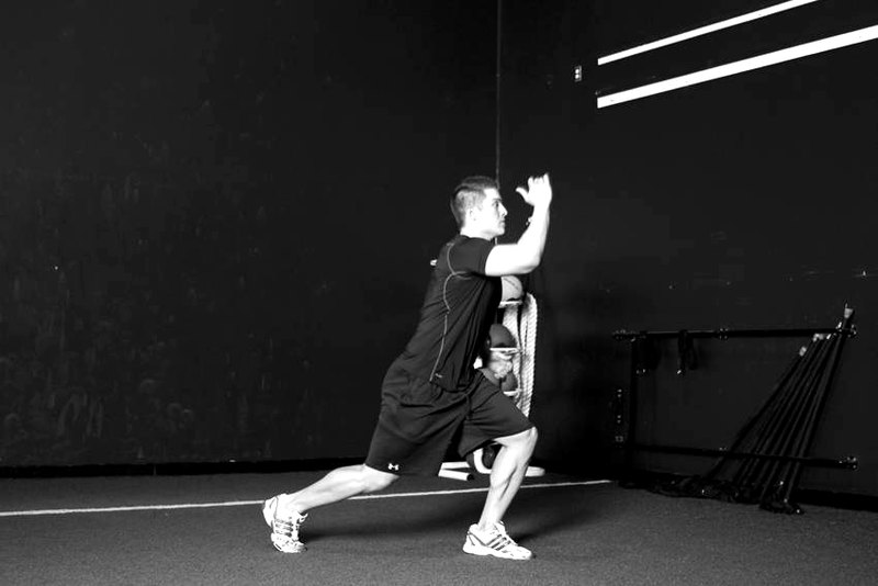 Scissors Jump — start position demonstration photo