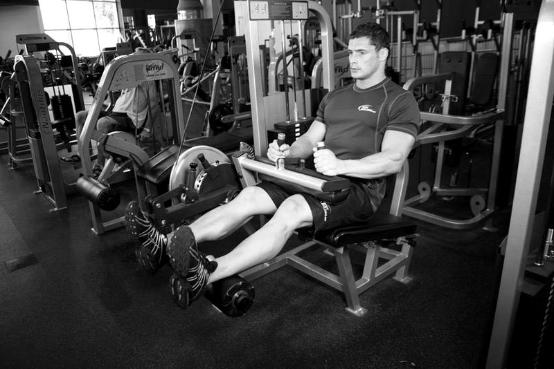 Seated Leg Curl — start position demonstration photo