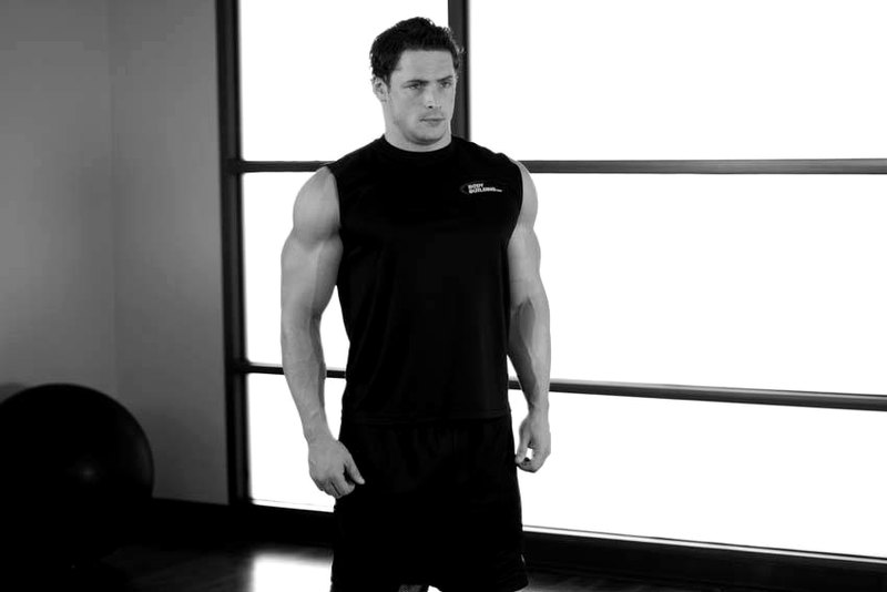 Shoulder Circles — start position demonstration photo