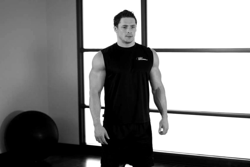 Shoulder Raise — start position demonstration photo