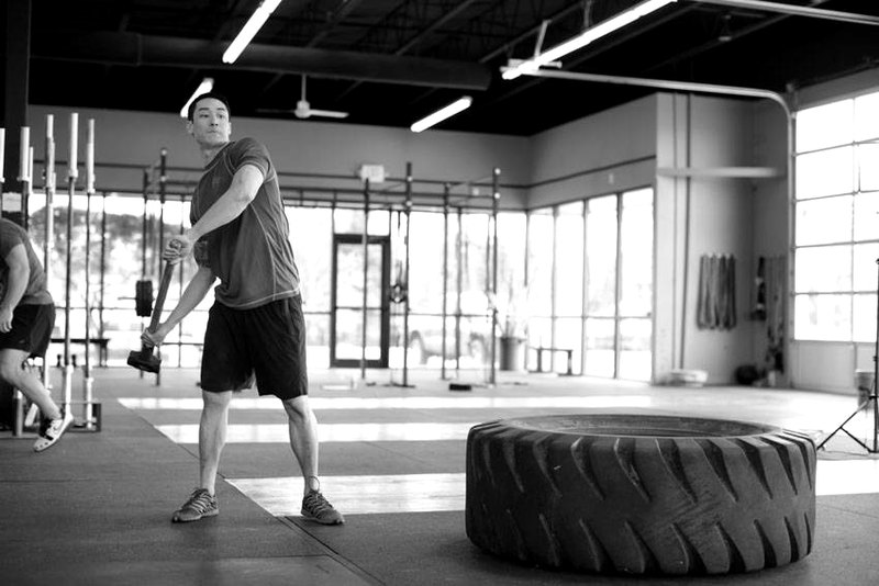 Sledgehammer Swings — start position demonstration photo
