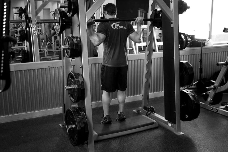 Smith Machine Reverse Calf Raises — end position demonstration photo