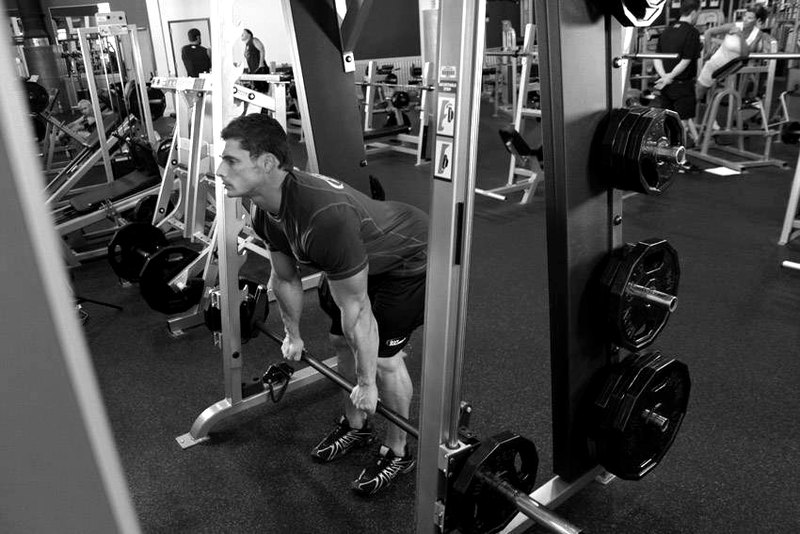 Smith Machine Stiff-Legged Deadlift — start position demonstration photo