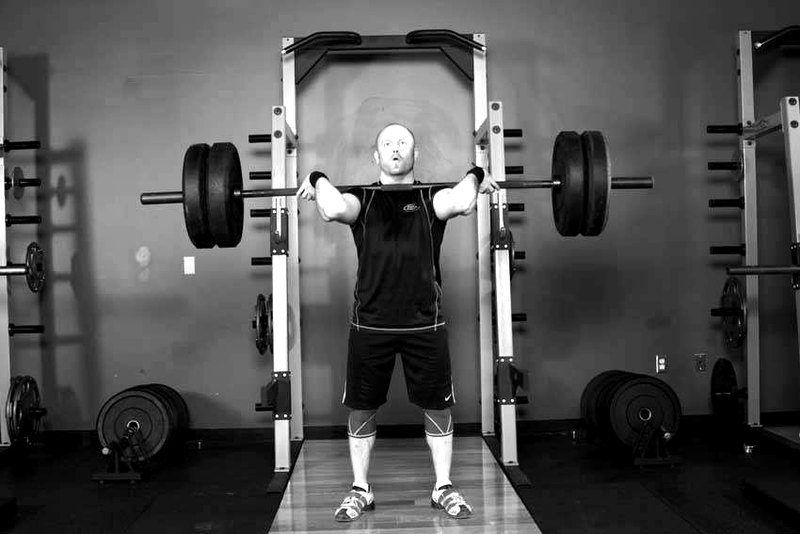 Split Jerk — start position demonstration photo