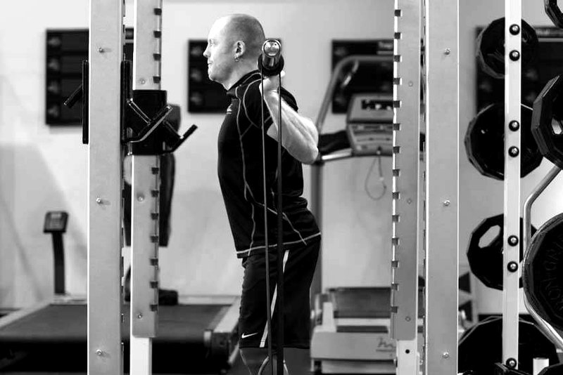 Squat with Bands — start position demonstration photo
